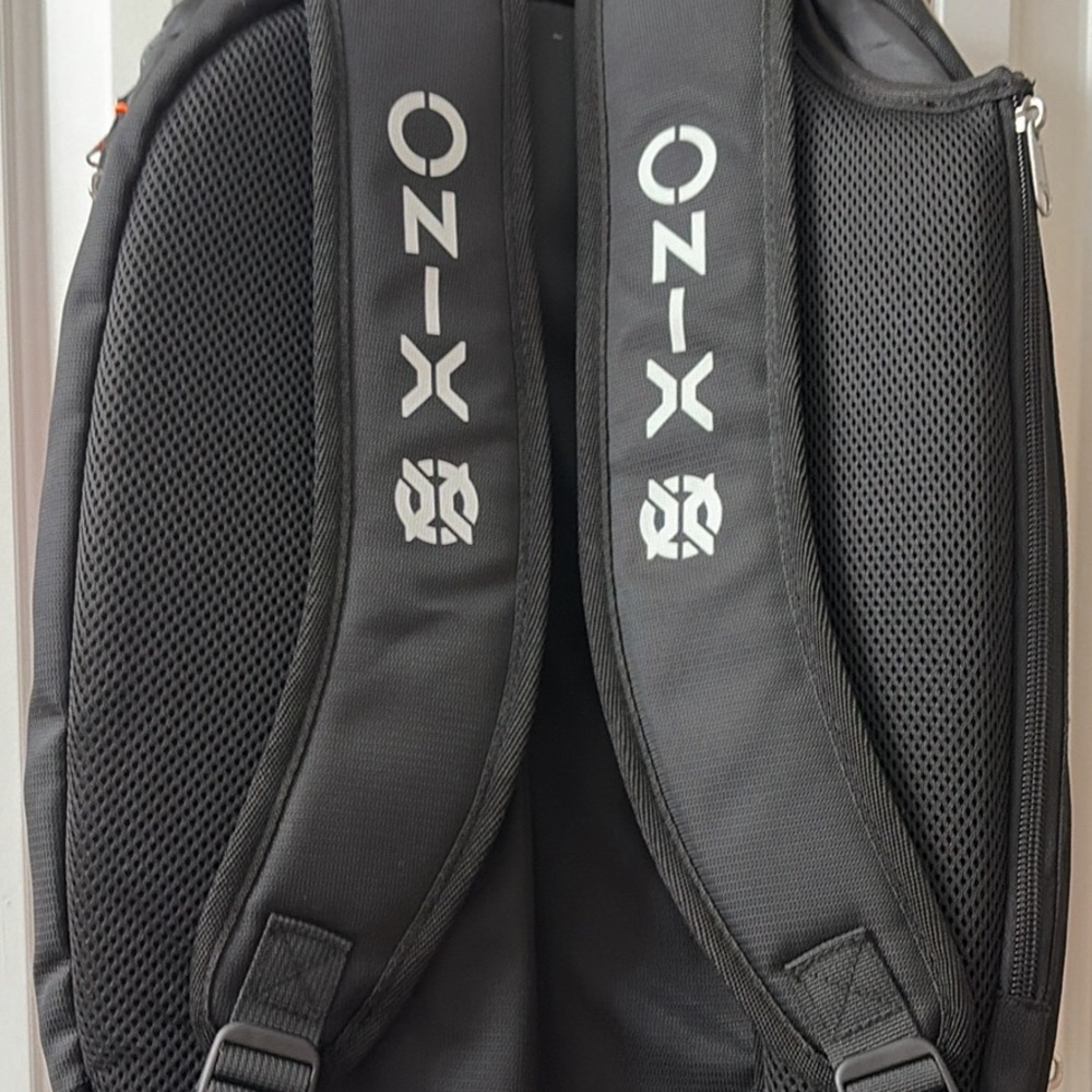 Onix Pickleball Bag - Picture 3 of 7